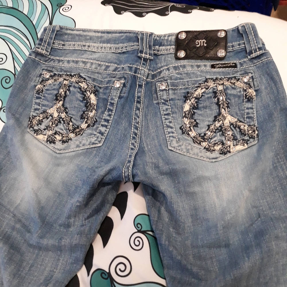 Miss Me Ivy Peace Flare